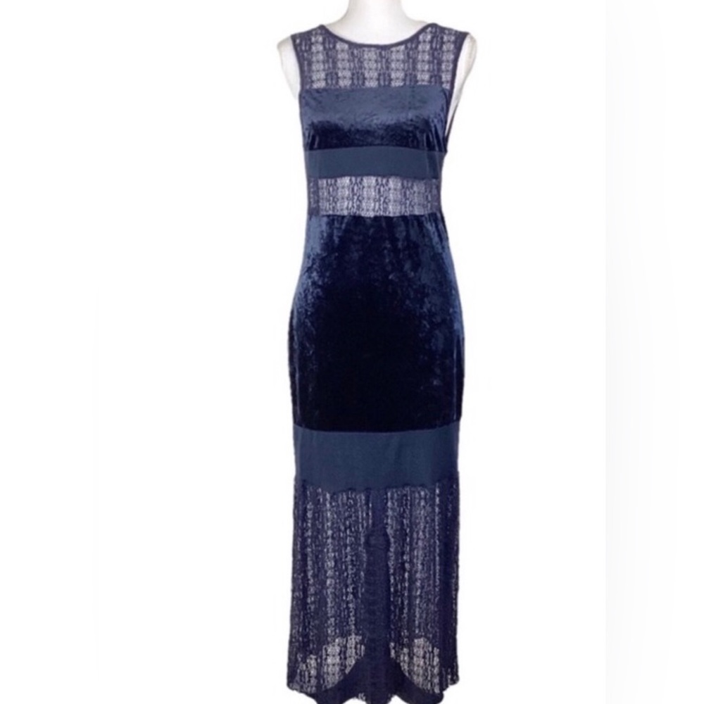 FREE PEOPLE BLUE VELVET  AND LACE MAXI DRESS SIZE M
